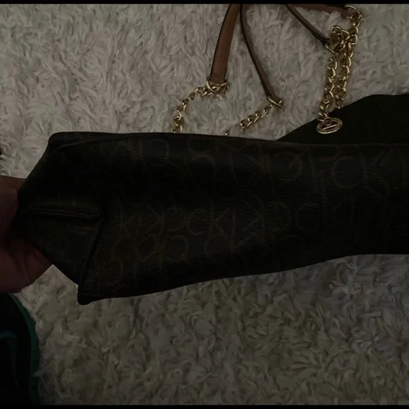 Calvin Klein bag used a couple times - Picture 3 of 7